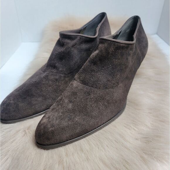 Stuart Weitzman Brown Suede Ankle Bootie Shoes